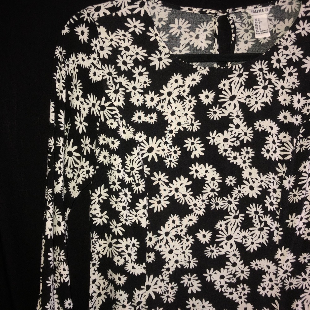 Floral Large pocket Dress